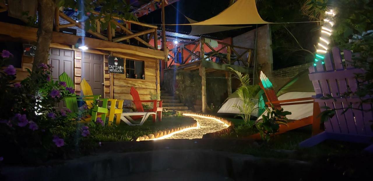 Captain Morgan Hostel Lake Coatepeque Santa Ana Exteriér fotografie